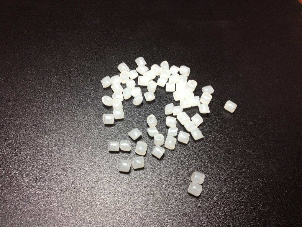 LDPE-002-03 顏色:大白  等級:blow 產地:台灣 上架日期:2013/4/27