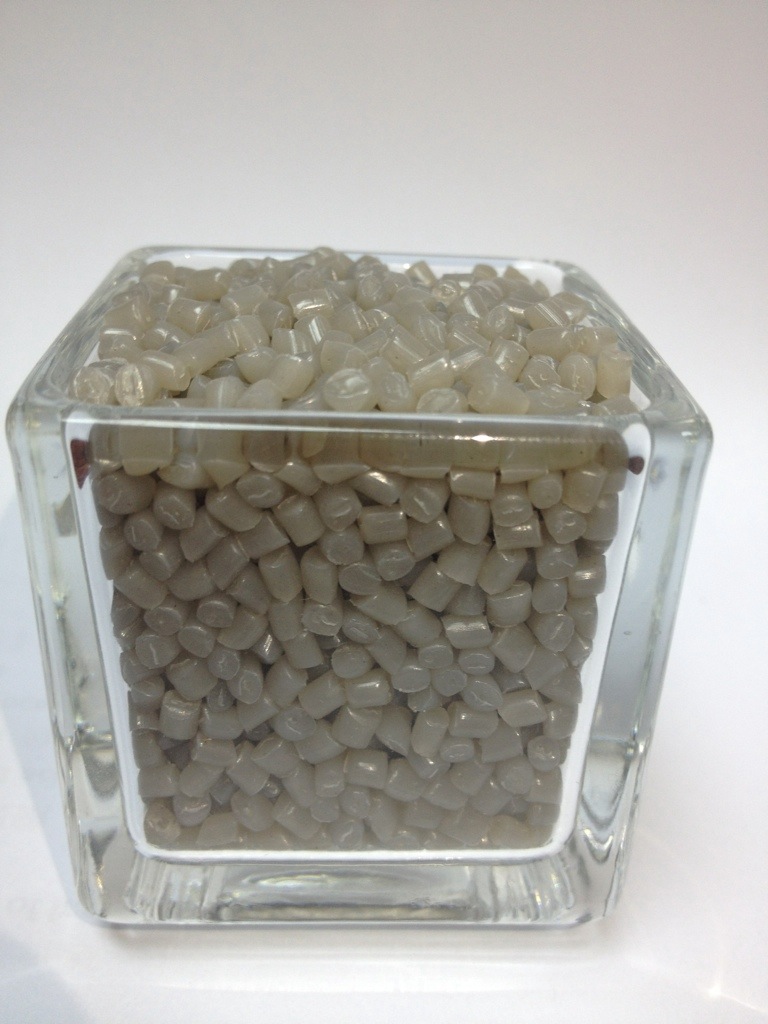 LDPE-002-04 顏色:中白  等級:blow 產地:台灣 上架日期:2013/4/27